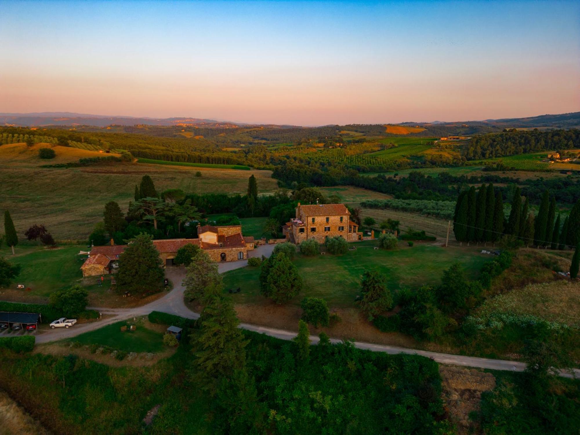 Agriturismo Spazzavento Palazzone Exterior photo