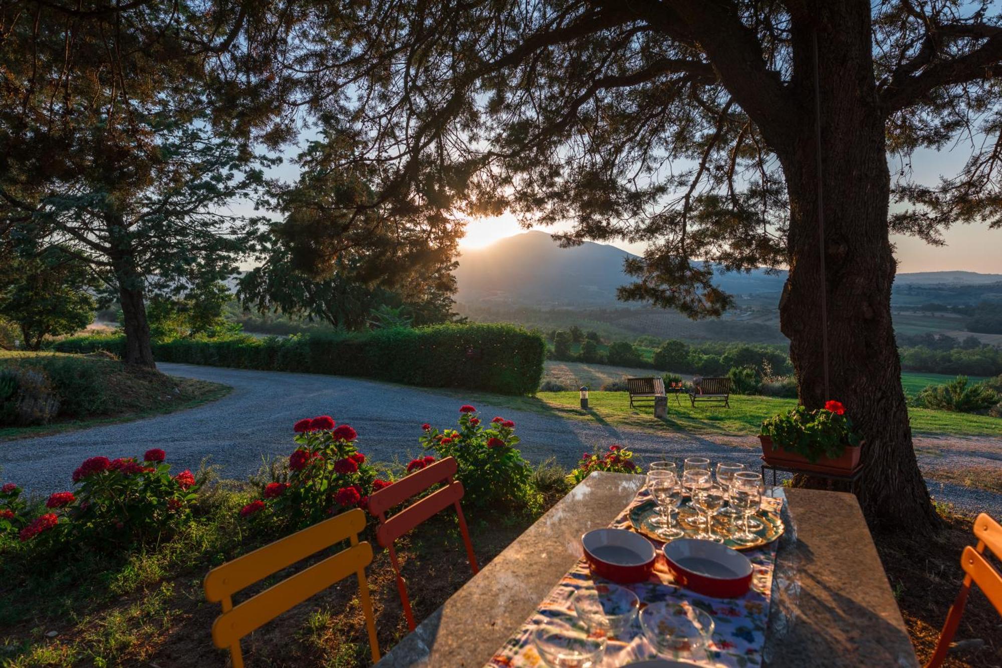 Agriturismo Spazzavento Palazzone Exterior photo