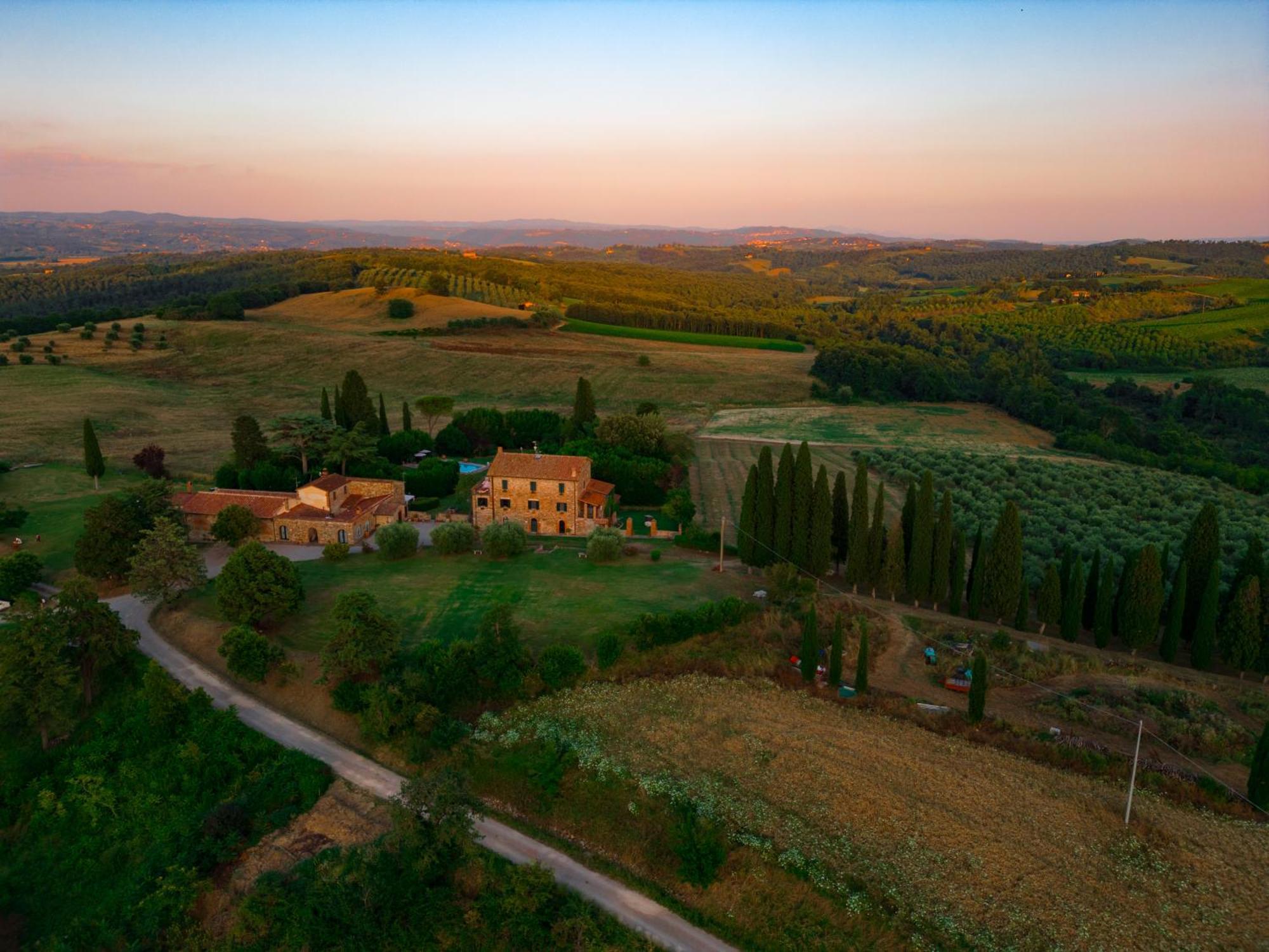 Agriturismo Spazzavento Palazzone Exterior photo