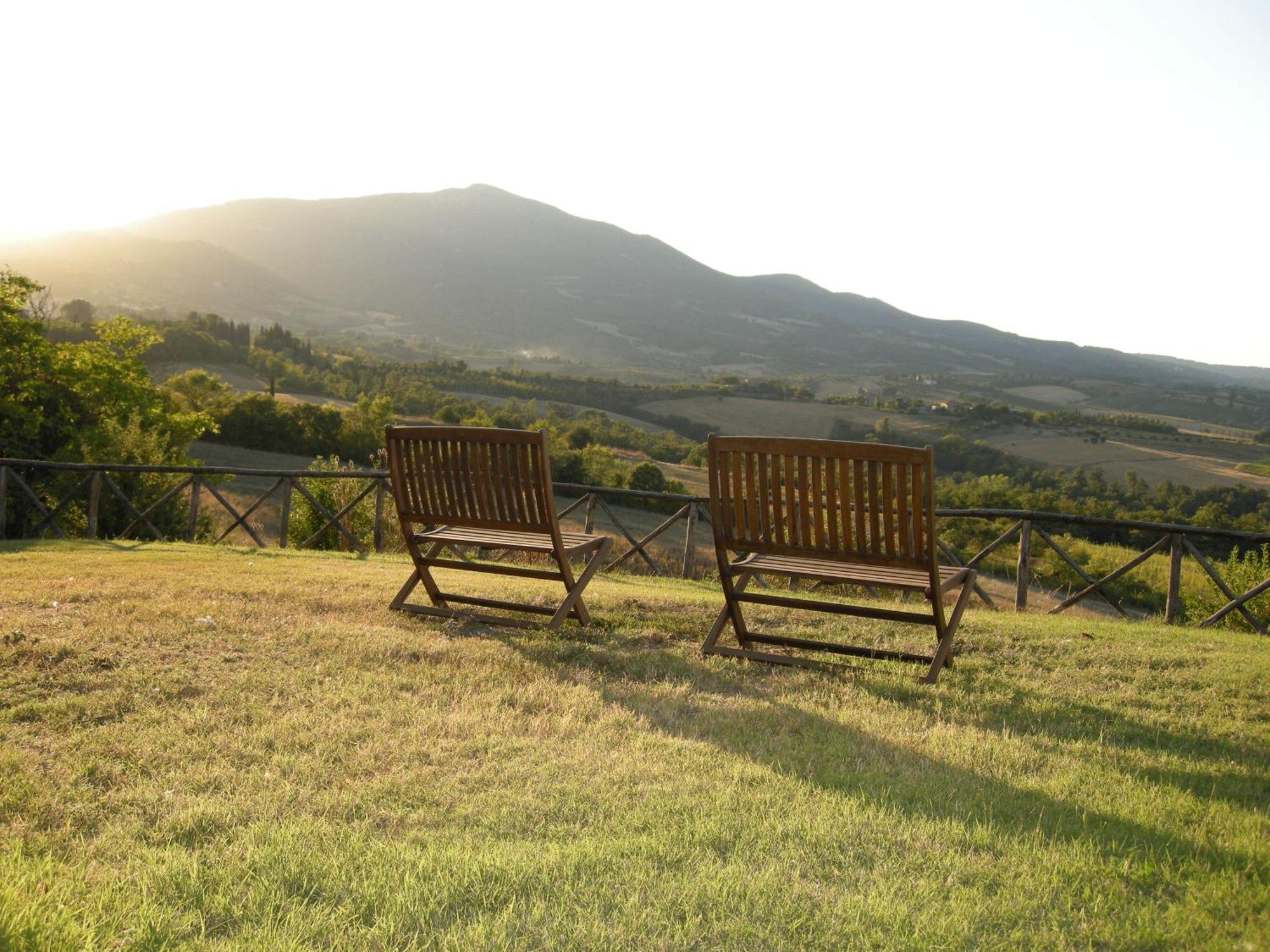 Agriturismo Spazzavento Palazzone Exterior photo